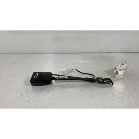 Attache ceinture avant droit PEUGEOT 5008 1 Photo n°1