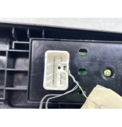 Interrupteur de leve vitre avant gauche HYUNDAI GETZ