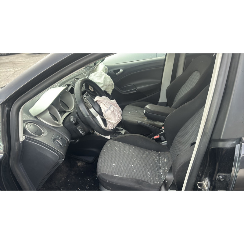 Vitre avant droit SEAT IBIZA 4 Photo n°16