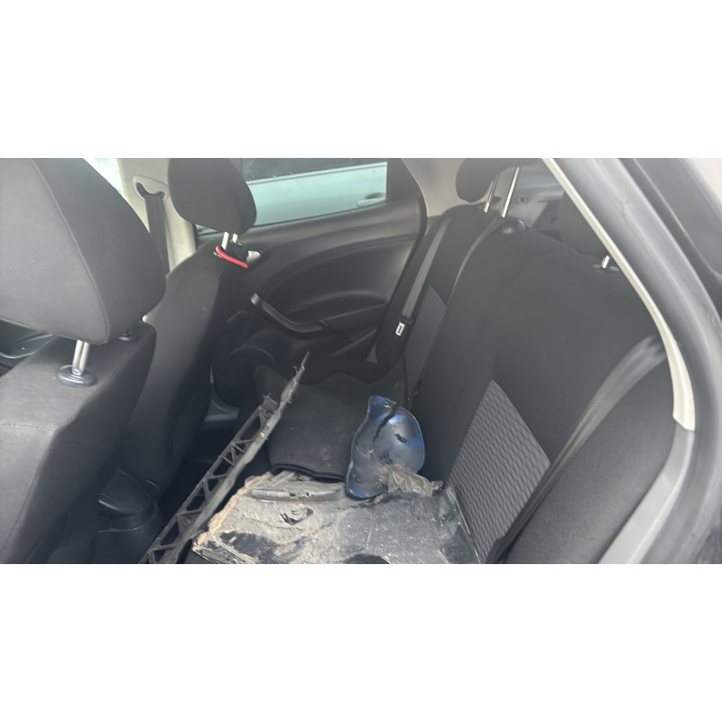 Vitre avant droit SEAT IBIZA 4 Photo n°20