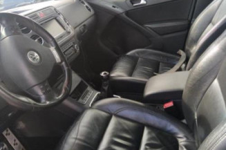 Etrier arriere droit (freinage) VOLKSWAGEN TIGUAN 1