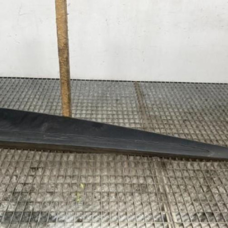 Baguette de porte avant droite RENAULT CLIO 4 Photo n°1