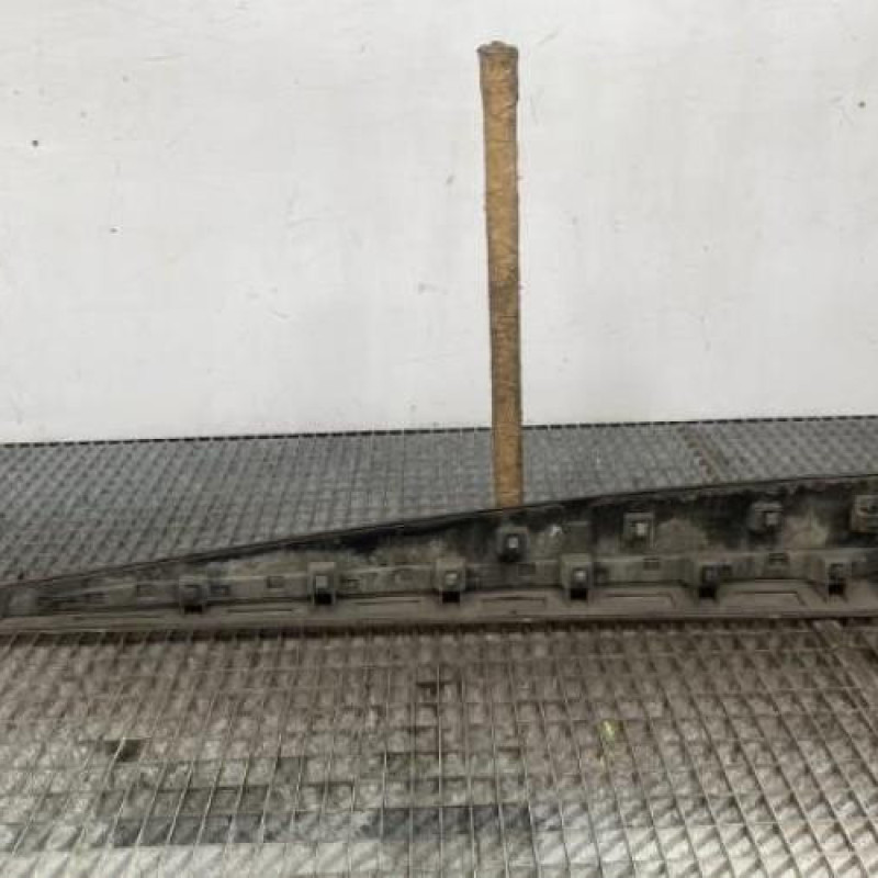 Baguette de porte avant droite RENAULT CLIO 4 Photo n°4