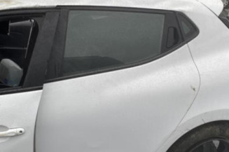 Poignee porte arriere gauche RENAULT CLIO 4