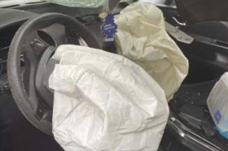 Poignee porte arriere gauche RENAULT CLIO 4