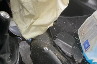 Poignee porte arriere gauche RENAULT CLIO 4