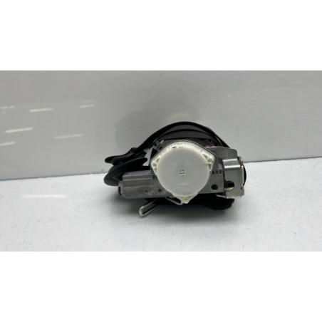 Pretensionneur de ceinture avant droit PEUGEOT 5008 1