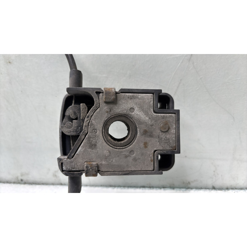 Fermeture de capot BMW SERIE 3 E46 Photo n°3