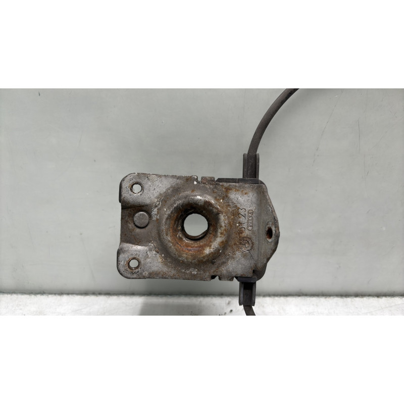 Fermeture de capot BMW SERIE 3 E46 Photo n°6