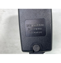 Attache ceinture arriere droit PEUGEOT 5008 1