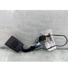 Attache ceinture arriere gauche PEUGEOT 5008 1