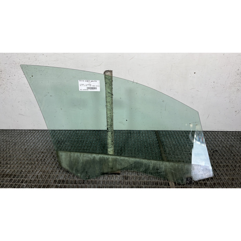 Vitre avant gauche CITROEN C5 2 Photo n°4