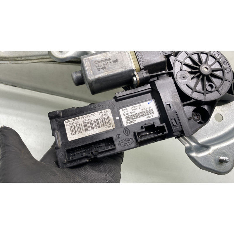 Leve vitre electrique avant gauche RENAULT SCENIC 3 Photo n°4