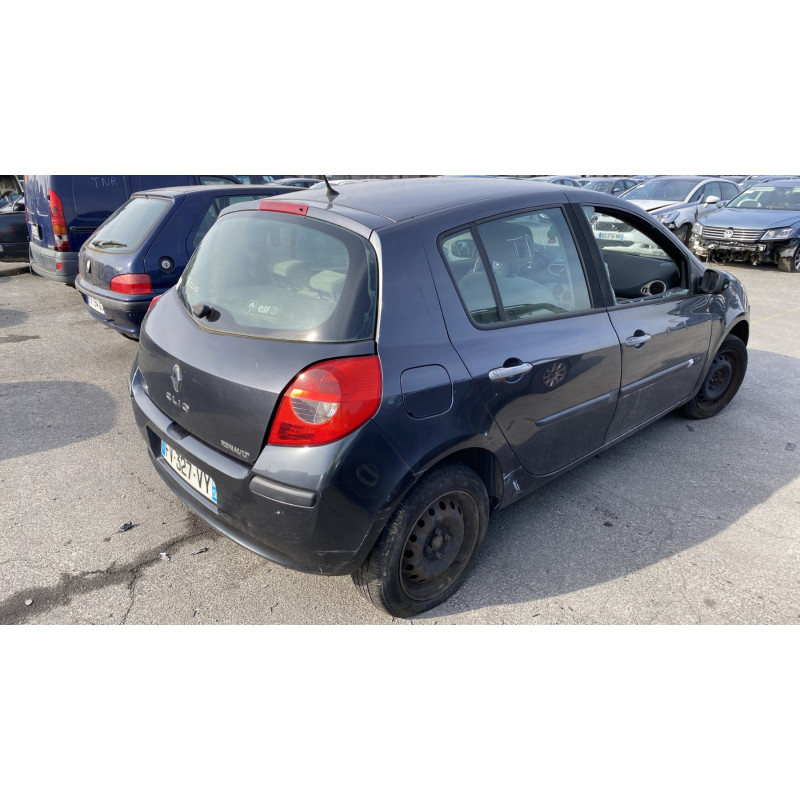 Plage arriere RENAULT CLIO 3 Photo n°7