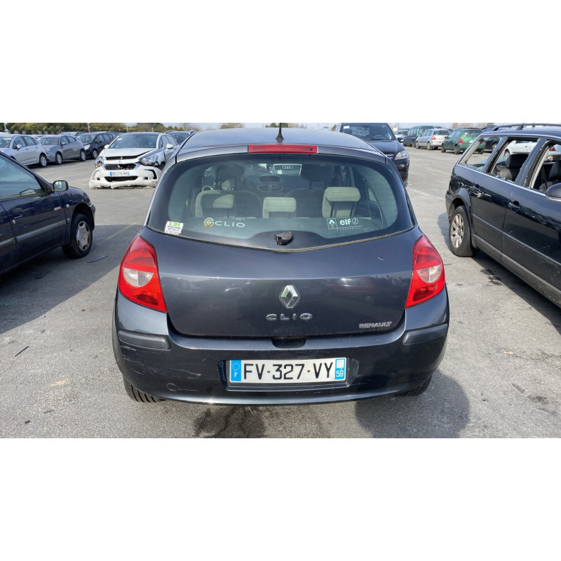 Plage arriere RENAULT CLIO 3 Photo n°9