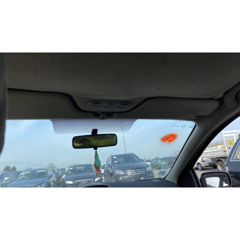 Plage arriere RENAULT CLIO 3 Photo n°19