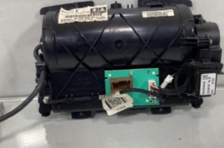 Ecran GPS PEUGEOT 3008 1