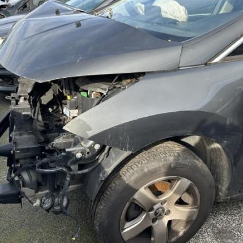 Ecran GPS PEUGEOT 3008 1 Photo n°8
