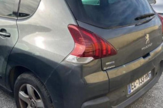 Ecran GPS PEUGEOT 3008 1