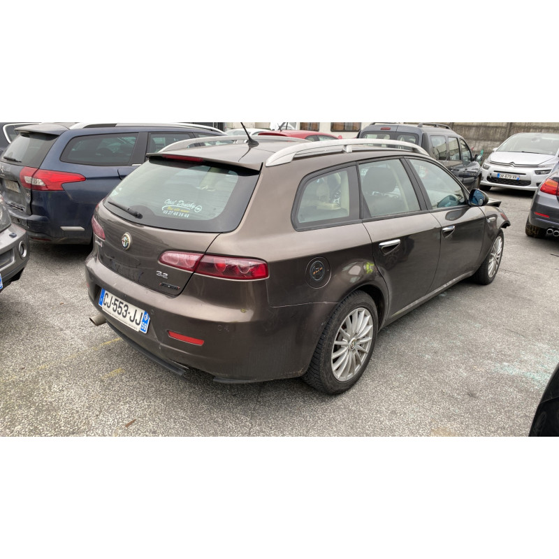 Feu arriere principal gauche (feux) ALFA ROMEO 159 Photo n°6