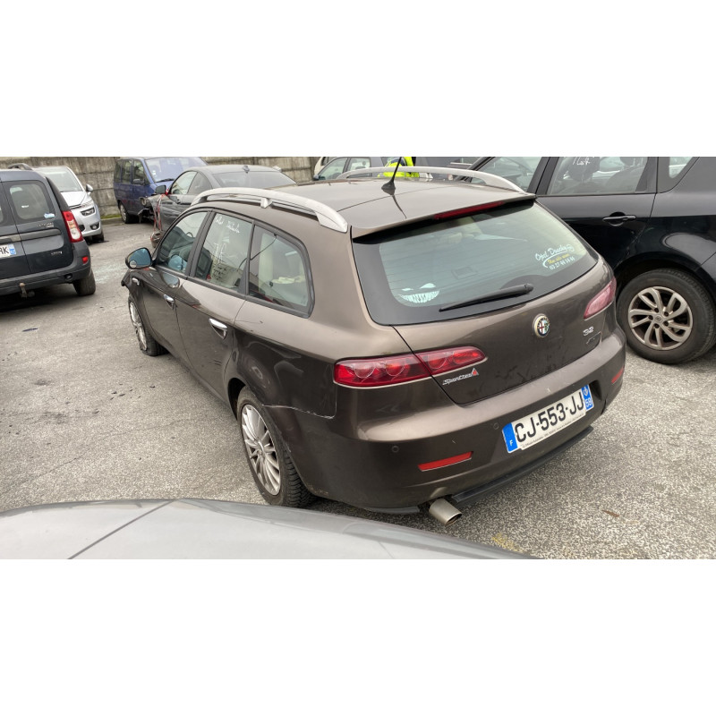 Feu arriere principal gauche (feux) ALFA ROMEO 159 Photo n°7