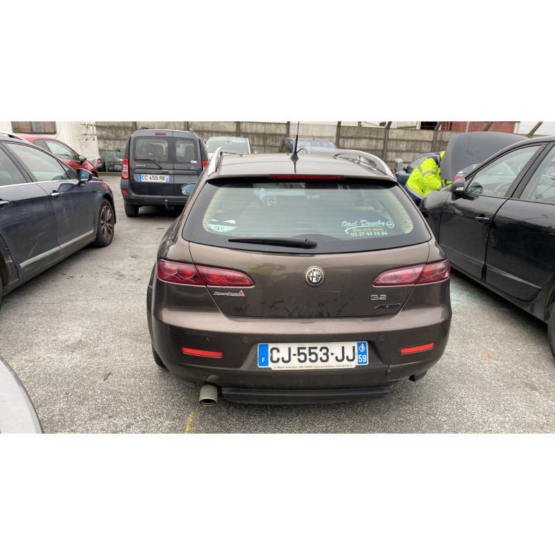 Feu arriere principal gauche (feux) ALFA ROMEO 159 Photo n°8