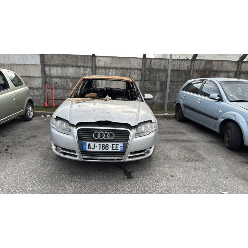 Feu arriere secondaire gauche (feux) AUDI A4 2 Photo n°5