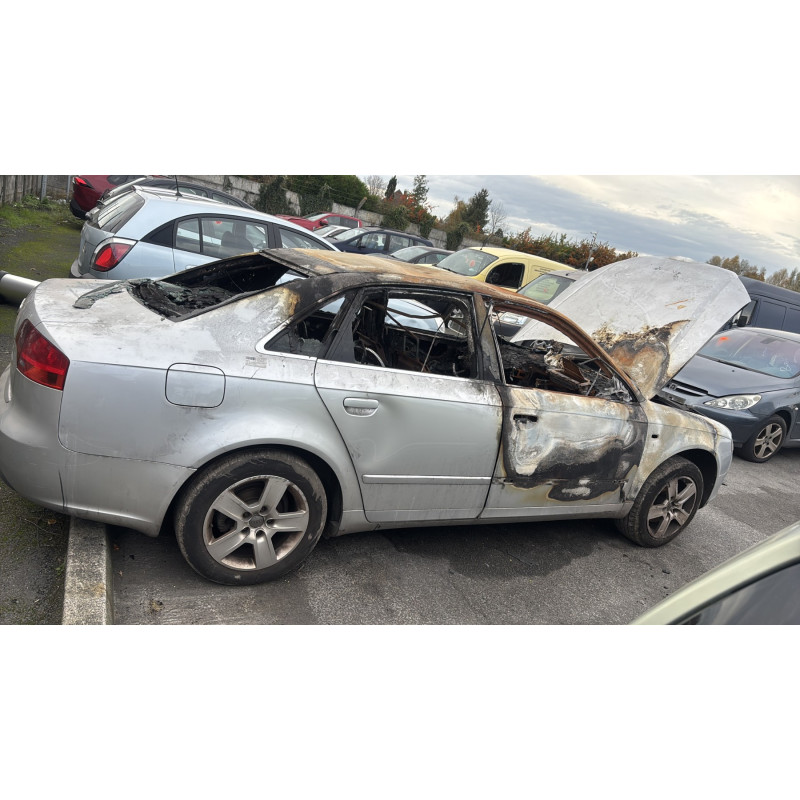 Feu arriere secondaire gauche (feux) AUDI A4 2 Photo n°13