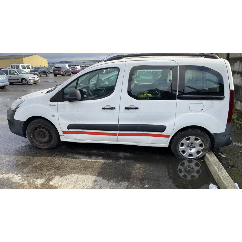 Leve vitre electrique avant gauche PEUGEOT PARTNER 2 Photo n°12