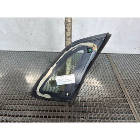 Custode arriere gauche CITROEN C4 2