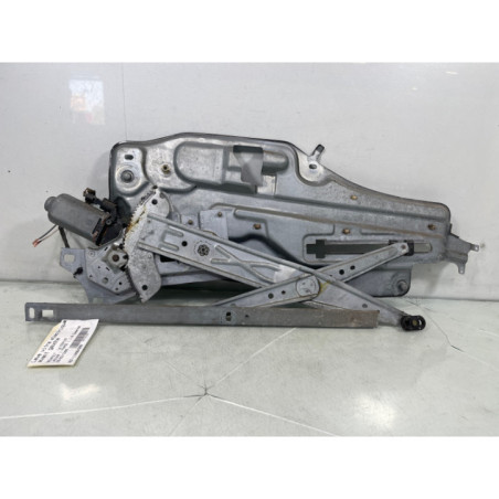 Leve vitre electrique avant gauche RENAULT LAGUNA 1 Photo n°1