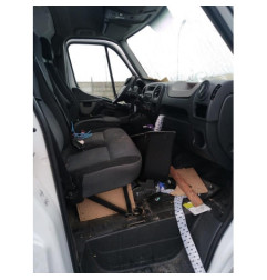 Vitre avant gauche RENAULT MASTER 3