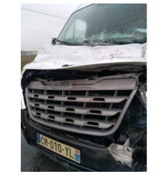 Vitre avant gauche RENAULT MASTER 3
