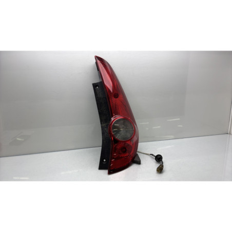 Feu arriere principal droit (feux) OPEL AGILA B Photo n°1