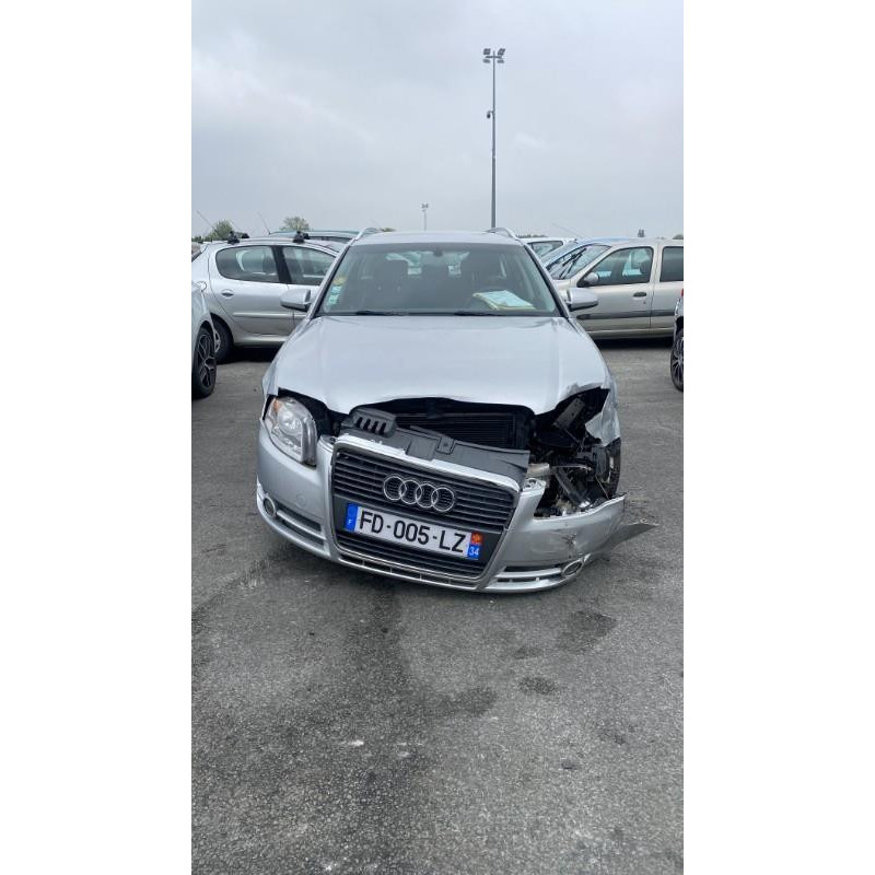 Feu arriere secondaire droit (feux) AUDI A4 2 Photo n°19