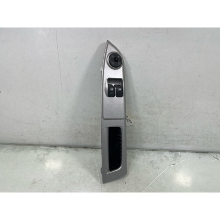 Interrupteur de leve vitre avant gauche HYUNDAI GETZ