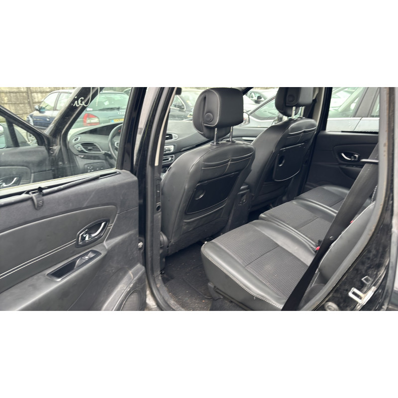 Feu arriere secondaire gauche (feux) RENAULT SCENIC 3 Photo n°12