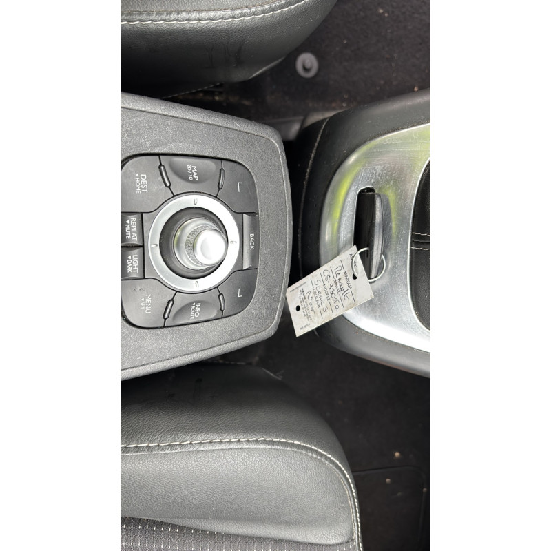 Feu arriere secondaire gauche (feux) RENAULT SCENIC 3 Photo n°17