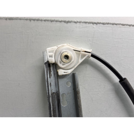 Leve vitre electrique avant droit AUDI A4 2 Photo n°1