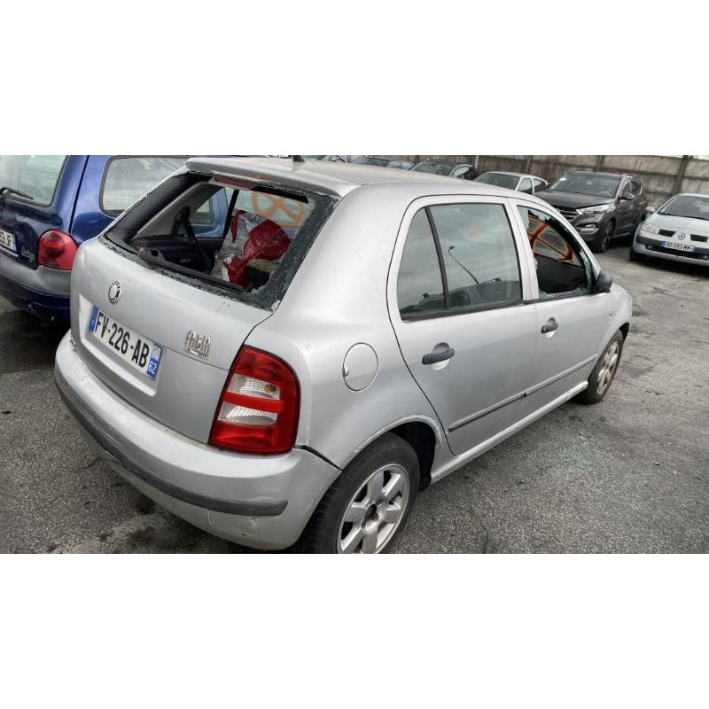 Feu arriere principal gauche (feux) SKODA FABIA 1 Photo n°16