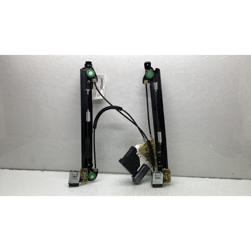 Leve vitre electrique avant gauche SEAT LEON 2 Photo n°4
