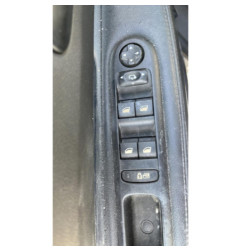 Feu arriere secondaire droit (feux) PEUGEOT 3008 1