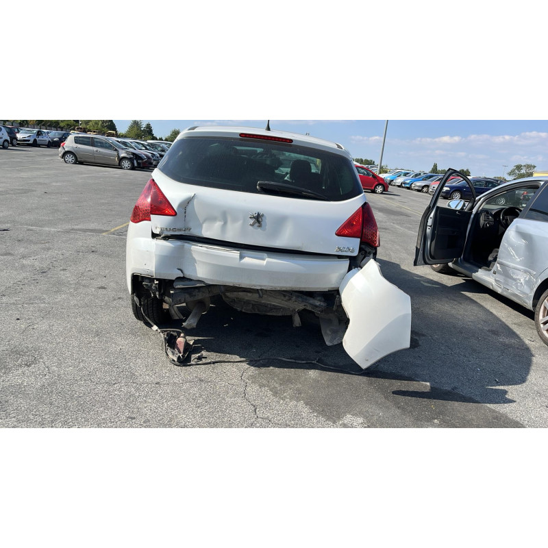 Feu arriere secondaire droit (feux) PEUGEOT 3008 1 Photo n°9