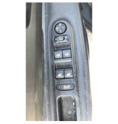 Feu arriere secondaire droit (feux) PEUGEOT 3008 1