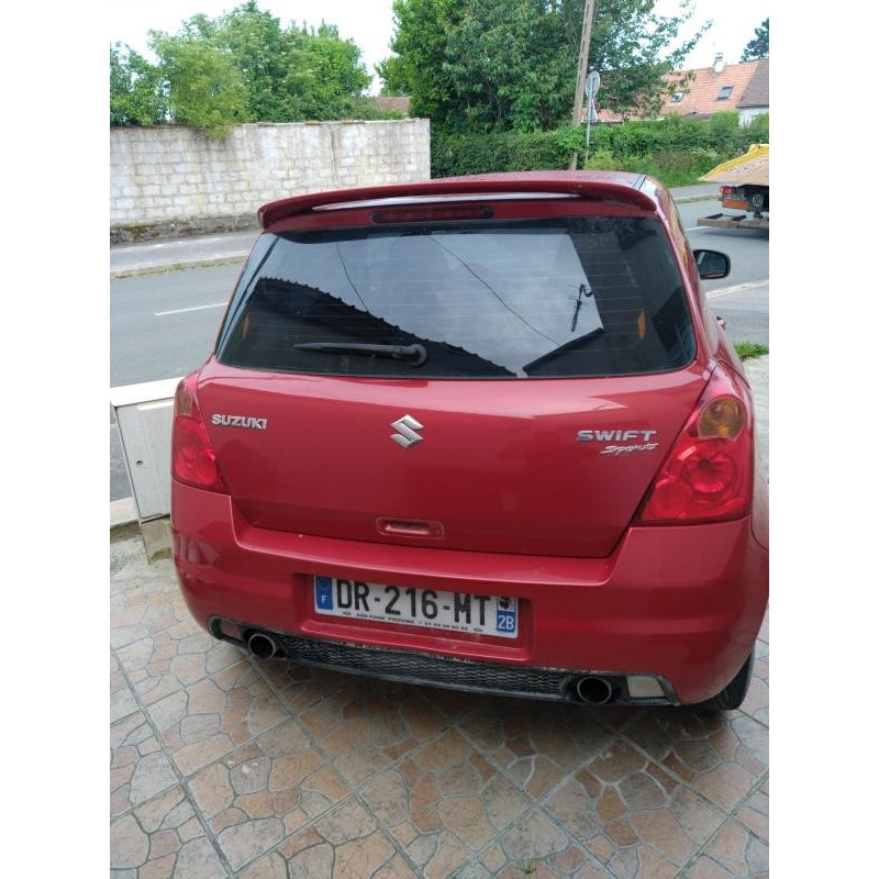 Custode arriere droit SUZUKI SWIFT 3 Photo n°12