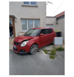 Custode arriere droit SUZUKI SWIFT 3