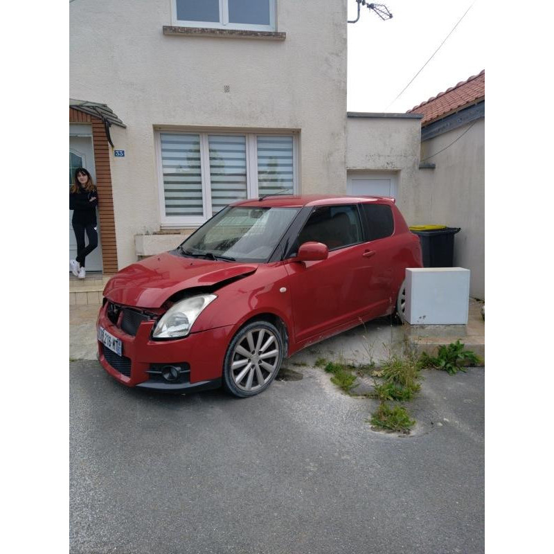 Custode arriere droit SUZUKI SWIFT 3 Photo n°19