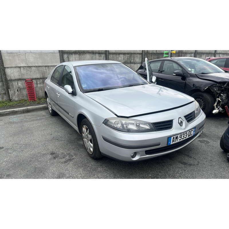 Feu arriere secondaire gauche (feux) RENAULT LAGUNA 2 Photo n°4