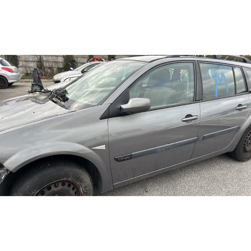 Feu arriere principal gauche (feux) RENAULT MEGANE 2 Photo n°18