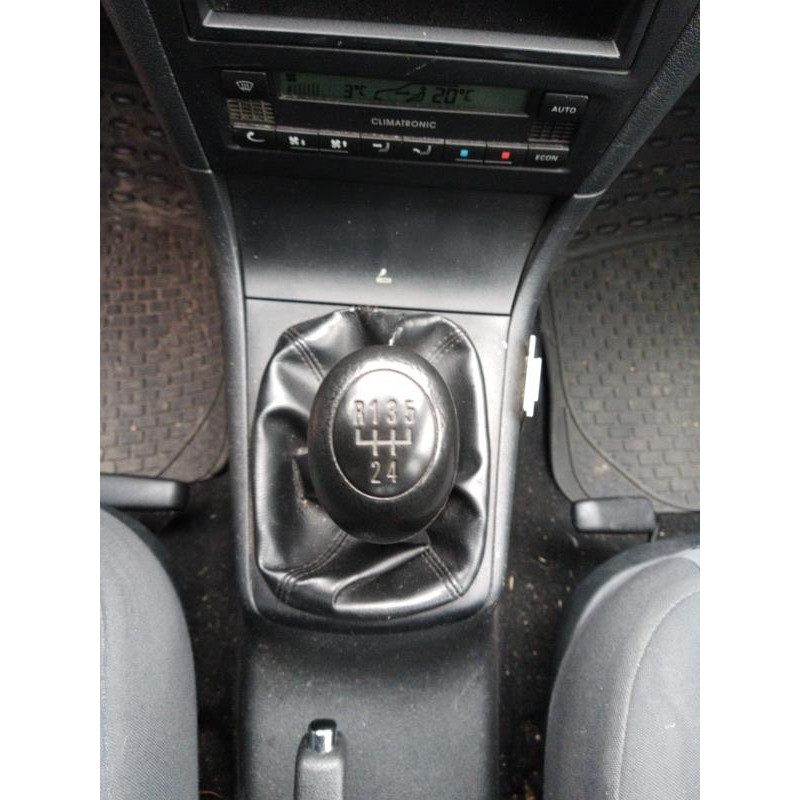 Feu arriere principal gauche (feux) SKODA OCTAVIA 1 Photo n°4